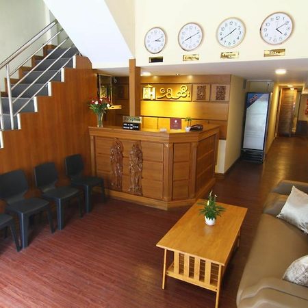 Shwe Htee Guest House Yangon Exterior foto